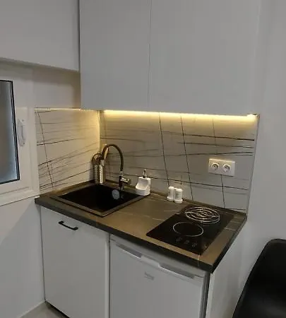 Tcc Lux Apartamento Tessalónica